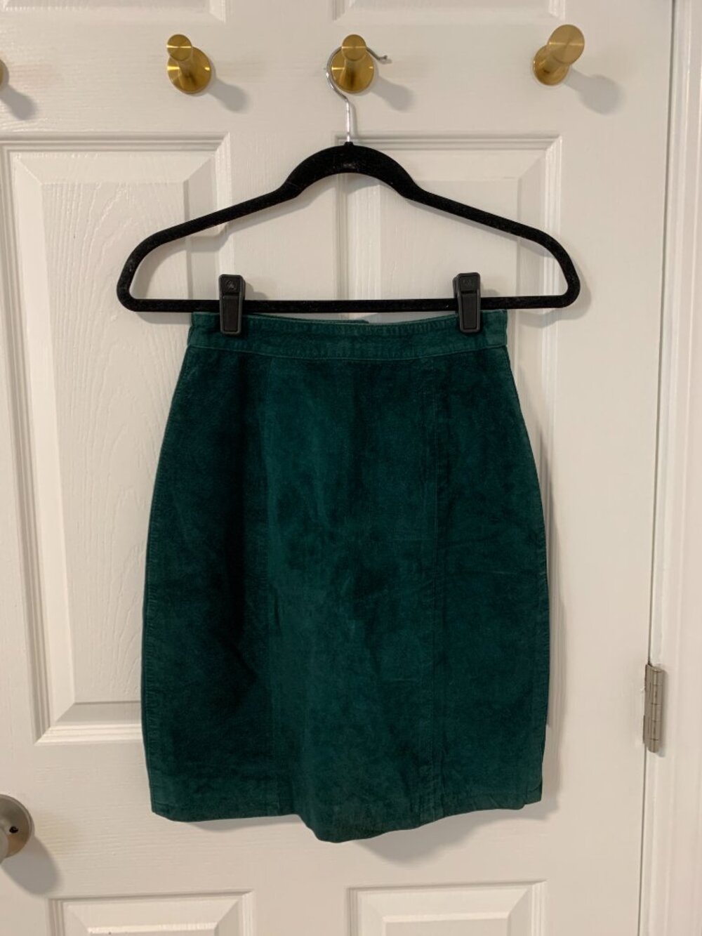 Vintage Global Identity Suede Leather Skirt in Forest Green Size 5/6